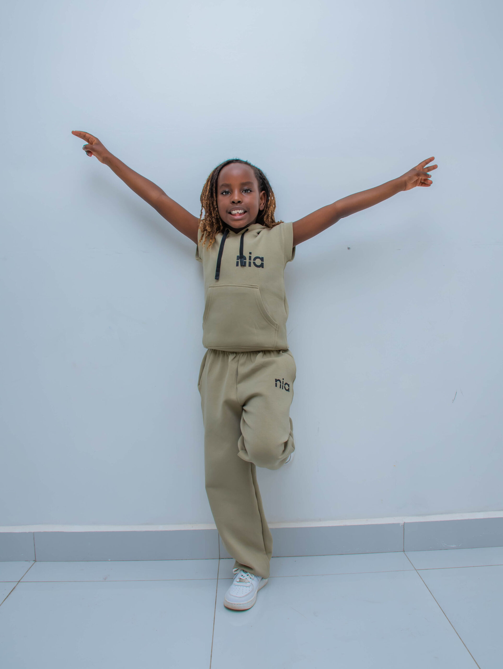 Custom Kids Sleeveless Hoodie & Sweatpants Set | Premium Children's Casual Wear - Image 9